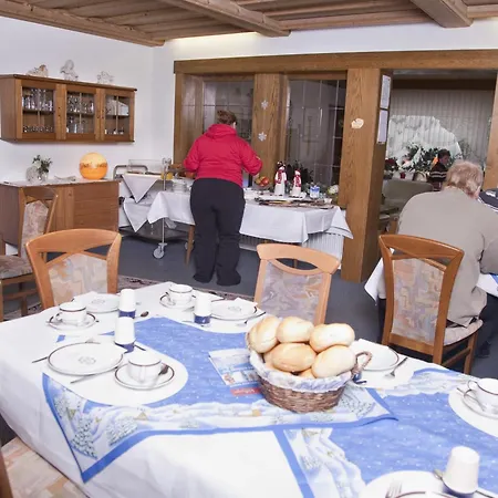 Guest house Behle 3*